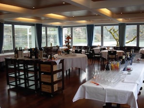 Restoran