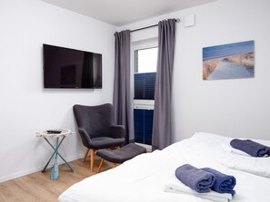 1 chambre, fer et planche à repasser, Internet gratuit