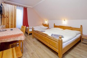 Tremannsrom – comfort | Oppholdsrom