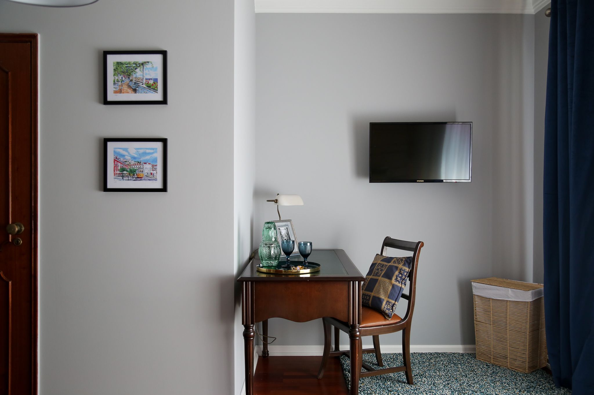 Photo - Paradise Suites