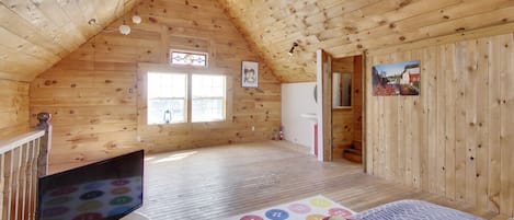 1 slaapkamer, een strijkplank/strijkijzer, wifi, beddengoed