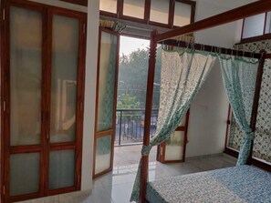Executive Apartment, 1 King Bed, City View | 1 bedroom, rollaway beds, free WiFi - The Paperflower - A Wandertrails Stay (Puducherry)
