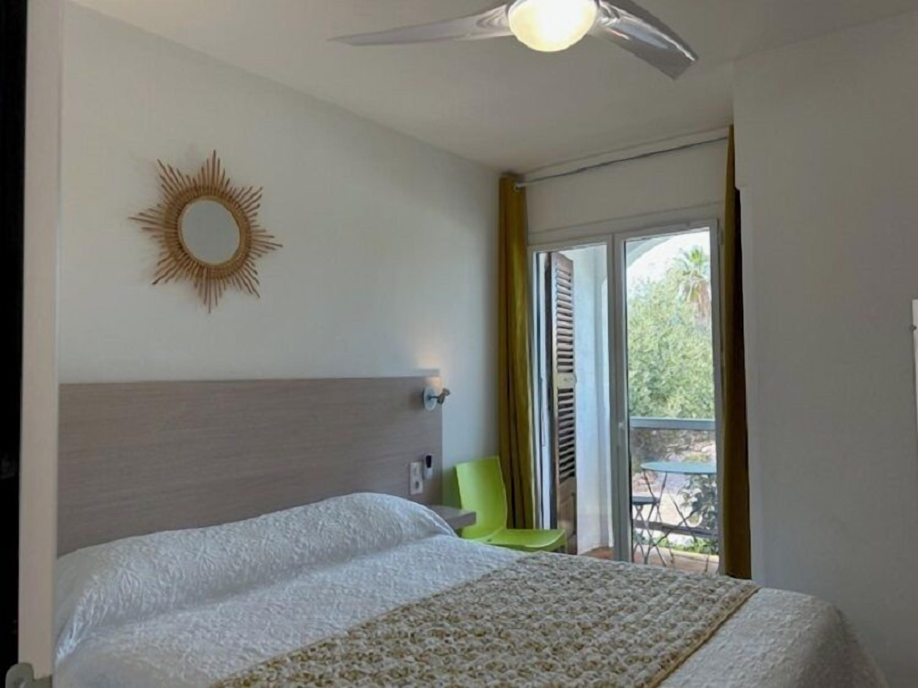 Dobbeltrom (2) | Spiseområde på rommet