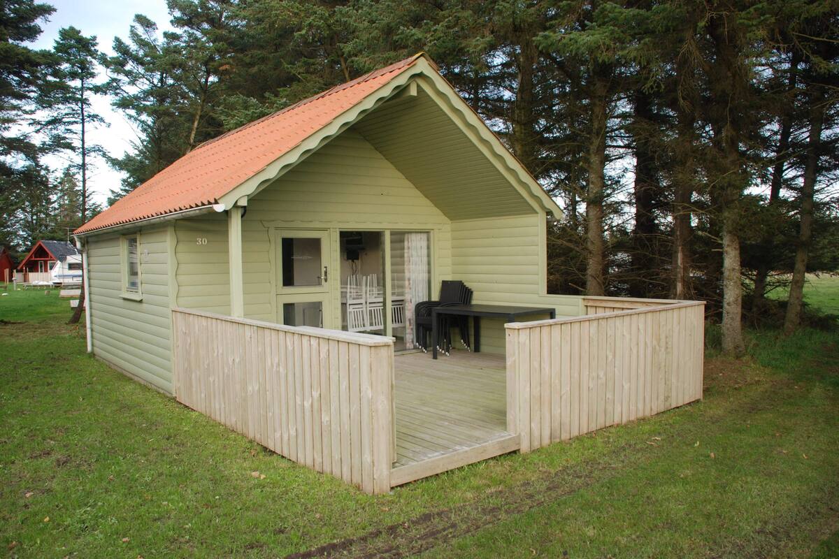 Bungalow – classic, 2 soverom, hageutsikt | Wi-fi (inkludert)