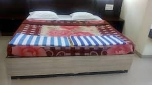 Caja fuerte, camas supletorias, wifi gratis