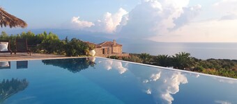 Villa Fantasia with private pool | Blue Caves Villas