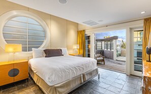6 bedrooms, iron/ironing board, WiFi, bed sheets - Gulf Front - Grayton Beach - Next to Red Bar! (Santa Rosa Beach)
