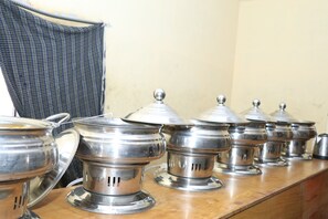 Free daily full breakfast