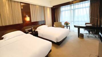 1 bedroom, minibar, in-room safe, individually decorated