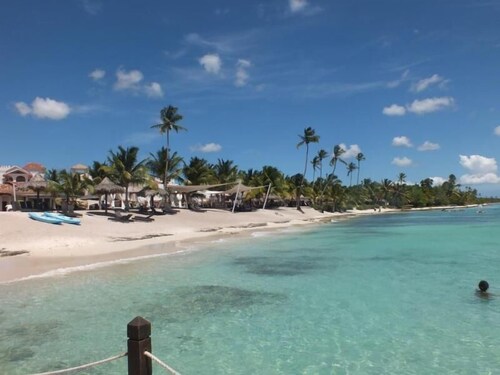 The emerald oasis of the caribbean