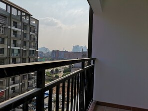 Suite, 2 slaapkamers | Balkon