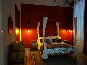 3 Schlafzimmer, Zimmersafe, Bügeleisen/Bügelbrett, Reisekinderbett