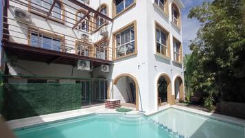 Piscina externa