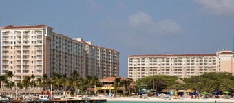 Marriott resort Aruba Surf Club