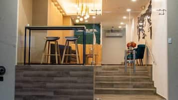 Mặt tiền nơi lưu trú