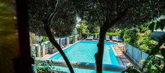 BOUDDHA HOUSE, VILLA INDIVIDUELLE, 100 M. DE LA MER, PISCINE PRIVÉE. CHAUFFÉE *