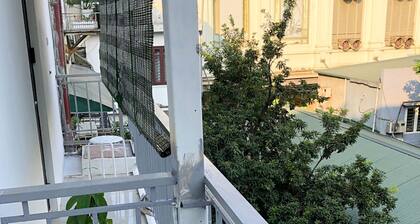 Up2Stair Home Stay - Central of Hanoi