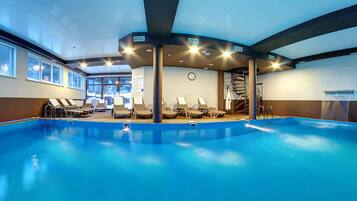 Indoor pool, seasonal outdoor pool, sun loungers