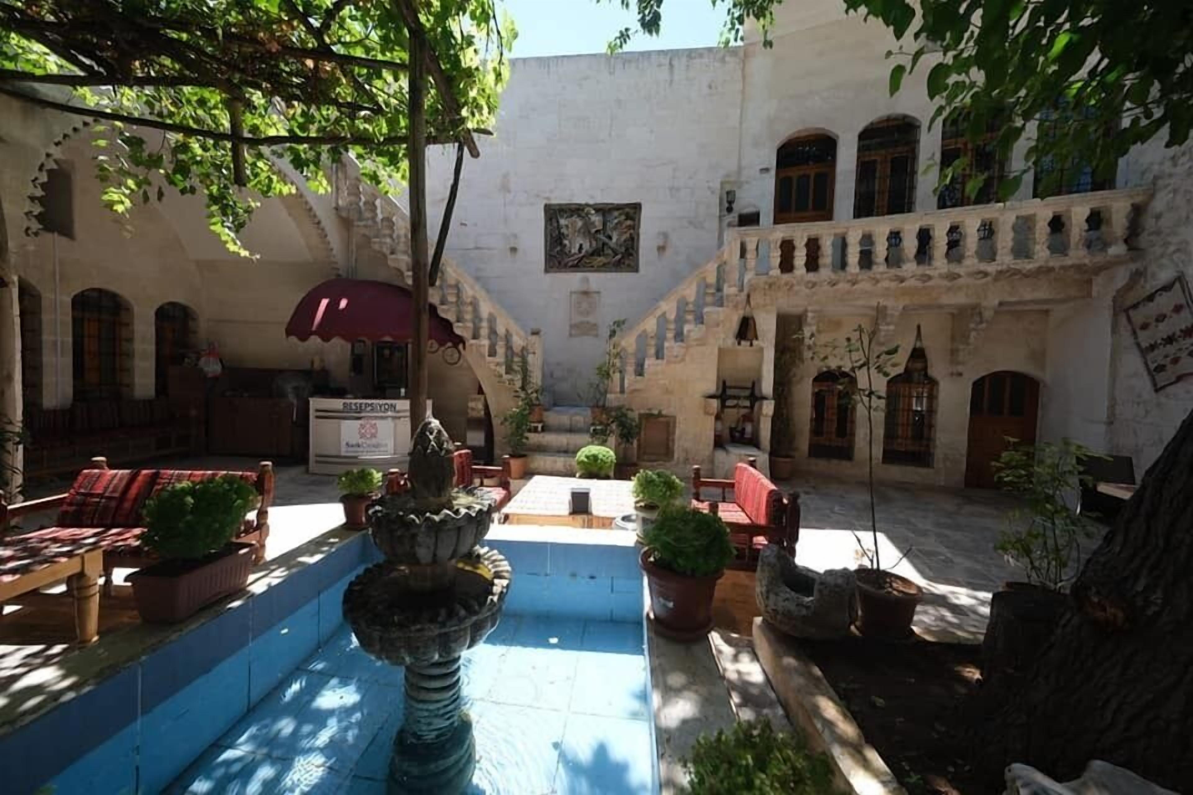 الفناء