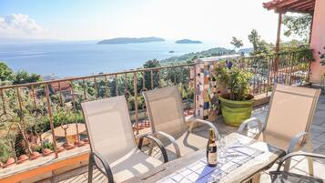 Luxury-Apartment, Meerblick (Sunshine - Majestic) | Strand-/Meerblick