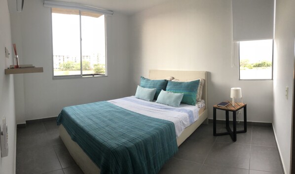 Traditional-Apartment, Mehrere Betten | Verdunkelungsvorhänge, Zustellbetten, Bettwäsche