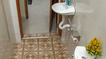 Hårtørrer, håndklæder, Sæbe, Shampoo