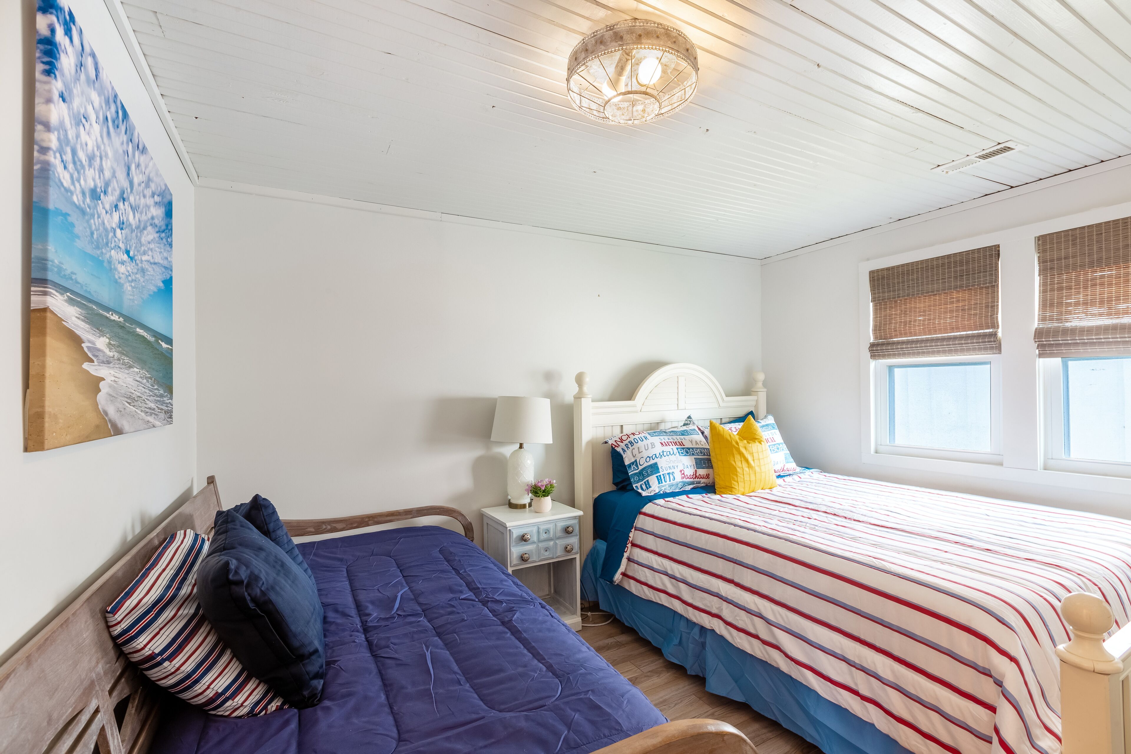 3 slaapkamers, een bureau, een strijkplank/strijkijzer, wifi