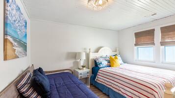3 slaapkamers, een bureau, een strijkplank/strijkijzer, wifi