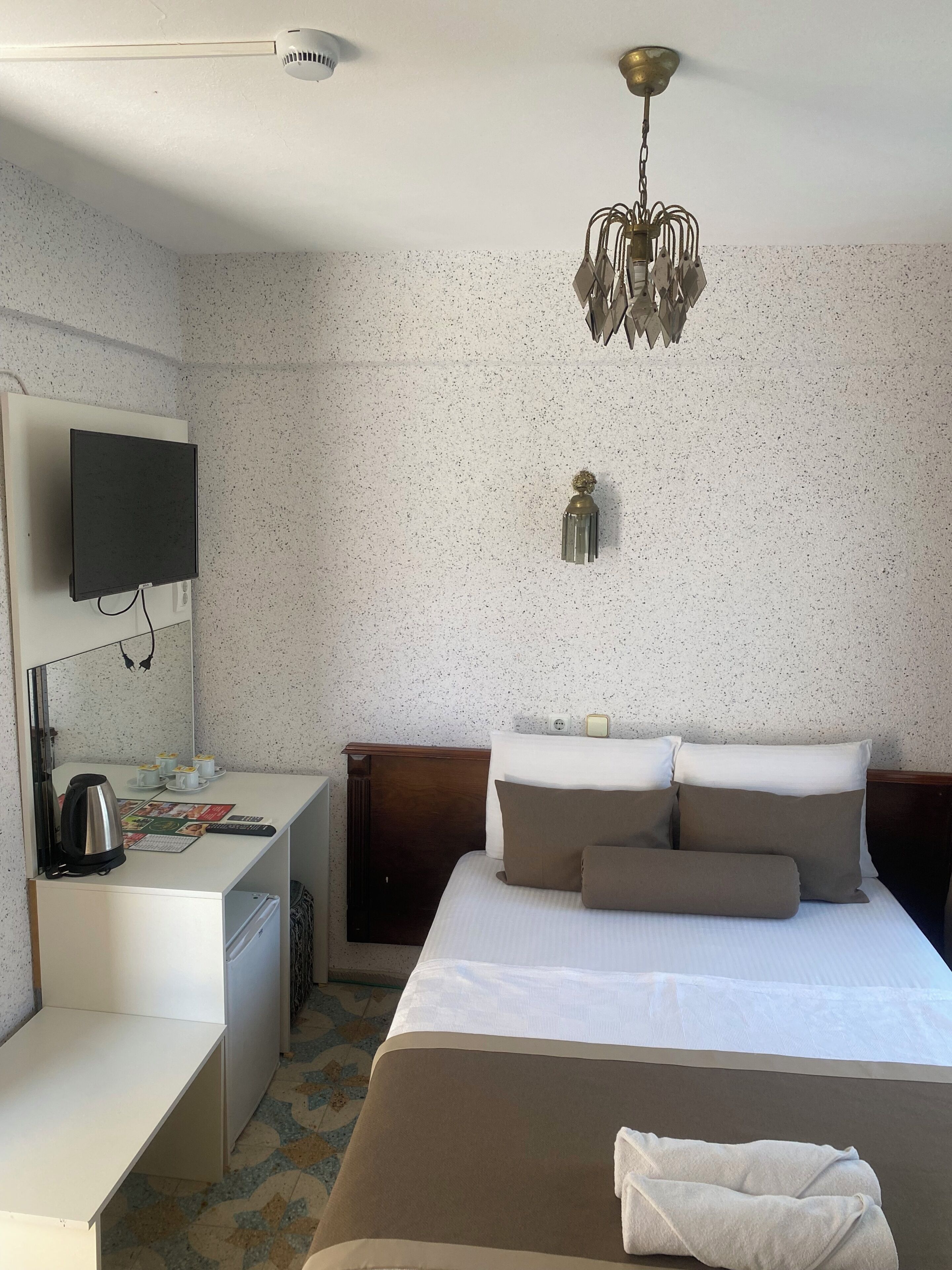 Deluxe Double Room | 1 bedroom, Frette Italian sheets, premium bedding, minibar