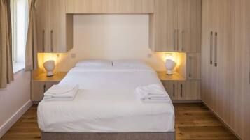 1 bedroom, iron/ironing board, WiFi