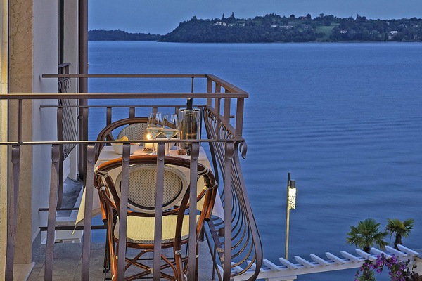 Classic Room, Balcony, Partial Lake View | Balcony view