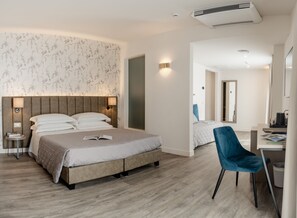 1 habitación, minibar, caja de seguridad en la habitación y escritorio 