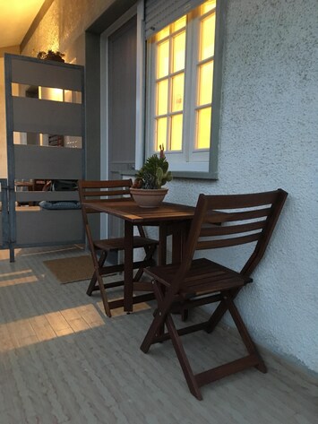 Ingresso con terrazzo 