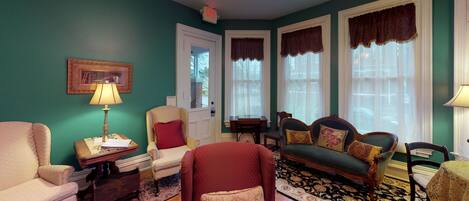 Smart TV, DVD player, books, video library