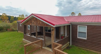 Large, Open Sunset Cabin in Star of Hocking Hills