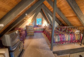 Chalet, Multiple Beds, Fireplace