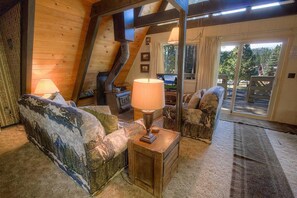 Interior detail - Lodgepole Chalet (South Lake Tahoe)