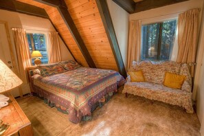 Chalet, Multiple Beds, Fireplace | 3 bedrooms, free WiFi