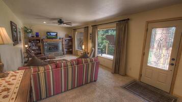 House, 1 Queen Bed with Sofa bed | Living area | TV, fireplace