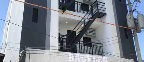 Bagian depan properti