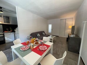 Dining - Antinéa by Interhome (La Grande Motte)