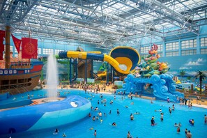 客房內保險箱、遮光布/窗簾、隔音、免費無線上網