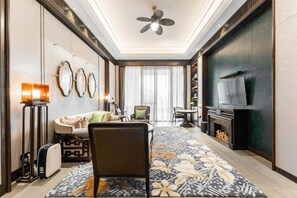 Két bảo mật tại phòng, màn/rèm cản sáng, phòng cách âm 