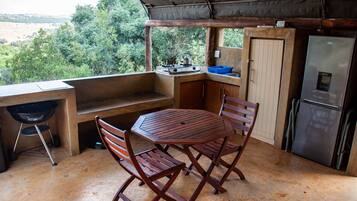 Honeymoon Tent, 1 Queen Bed, Mountain View | Private kitchen | Full-size fridge, stovetop, coffee/tea maker, electric kettle