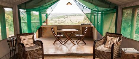 Tente Lune de Miel, 1 grand lit, vue montagne