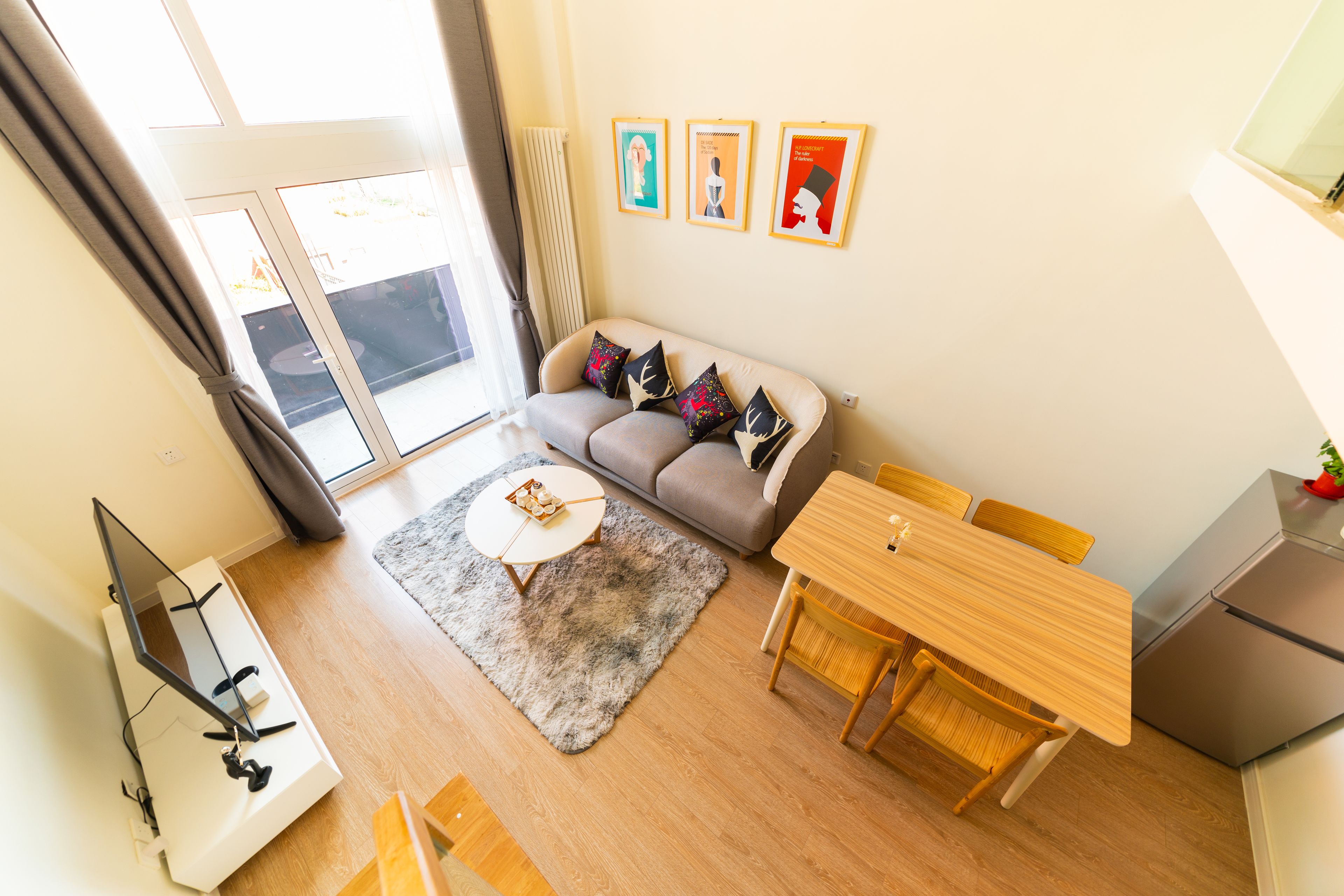 Deluxe-Loft, 1 Schlafzimmer | Schreibtisch, Verdunkelungsvorhänge, Bügeleisen/Bügelbrett