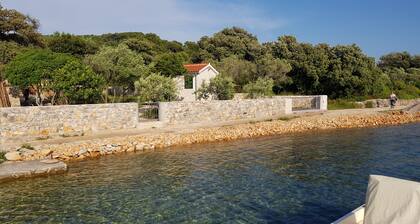 Villa avec piscine en bord de mer, 5 chambres
