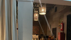 شرفة/رواق