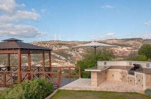 Terrace/patio - Villa HERMIONA - Wake Up To A Golf View (Paphos)