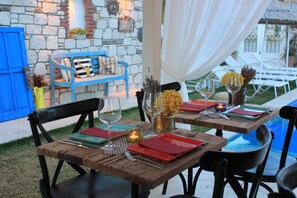 Breakfast, lunch, dinner and brunch served - Morisi Konak (Cesme)